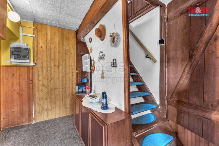 Prodej rodinného domu, Třebihošť, 200 m2