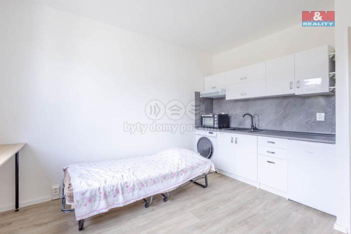 Pronájem bytu 1+kk, Děčín - Děčín I-Děčín, Pohraniční, 20 m2