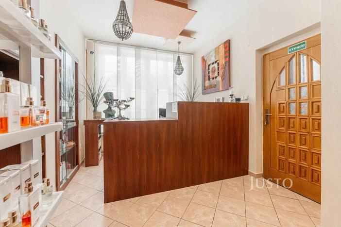 Prodej rodinného domu, Uherské Hradiště, V Zahradách, 474 m2