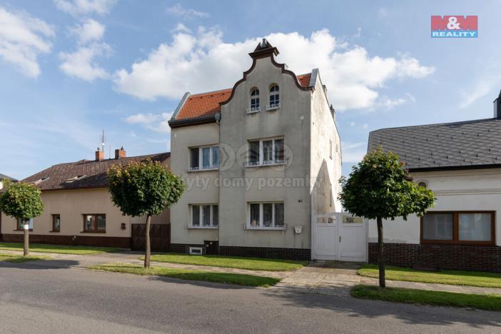 Prodej rodinného domu, Kravaře, Náměstí, 180 m2