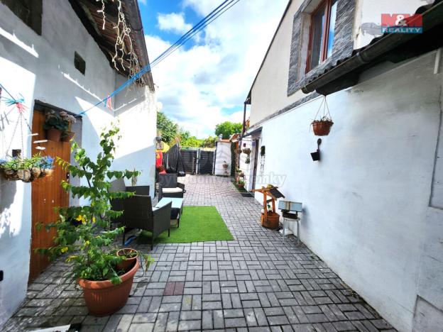 Prodej rodinného domu, Jimlín - Zeměchy, 208 m2