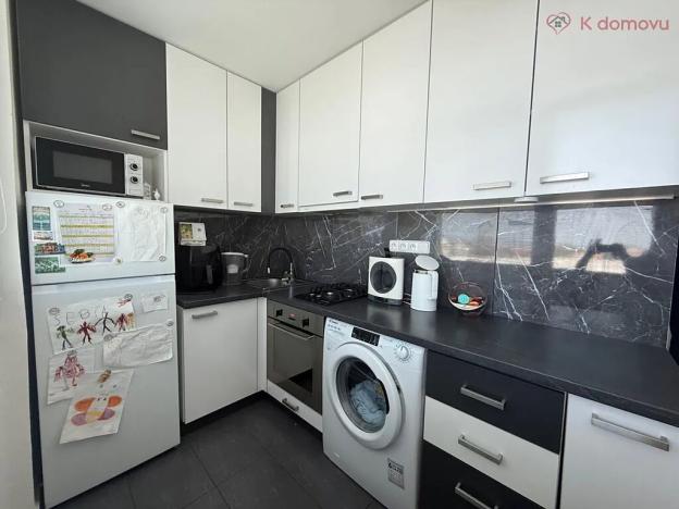 Pronájem bytu 1+1, Uherské Hradiště, Na Rybníku, 33 m2