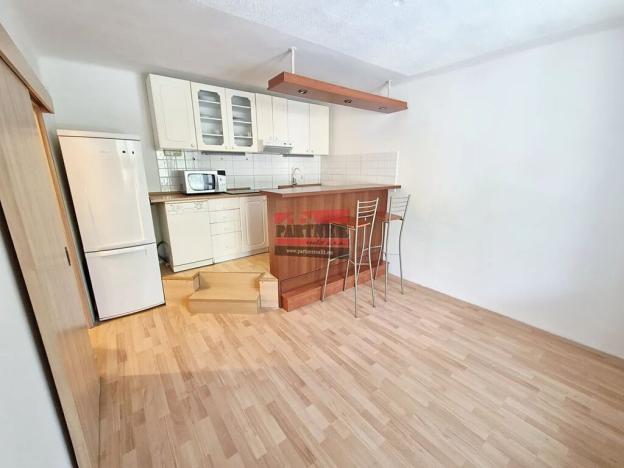 Pronájem bytu 1+1, Sezimovo Ústí, Lipová, 32 m2
