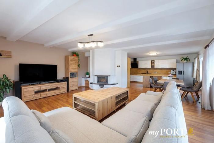 Prodej vícegeneračního domu, Chyše, Žižkovo náměstí, 322 m2