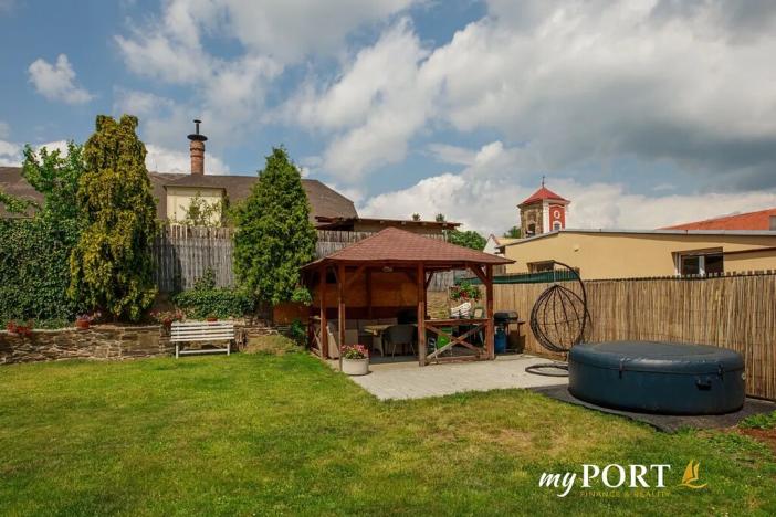 Prodej vícegeneračního domu, Chyše, Žižkovo náměstí, 322 m2