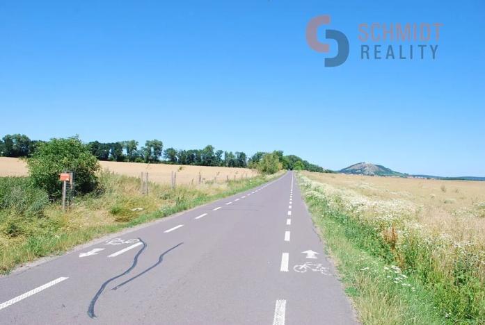 Prodej pole, Mikulov, 62733 m2