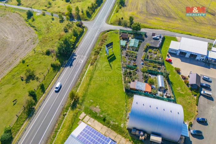 Pronájem komerčního pozemku, Louny, Mělecká, 1010 m2