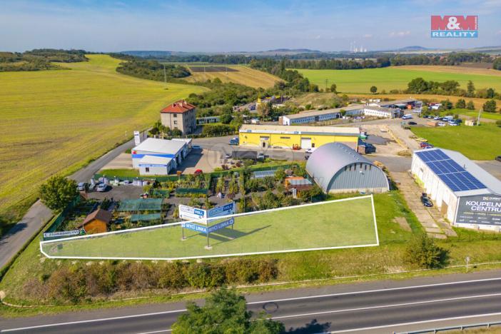 Pronájem komerčního pozemku, Louny, Mělecká, 1010 m2