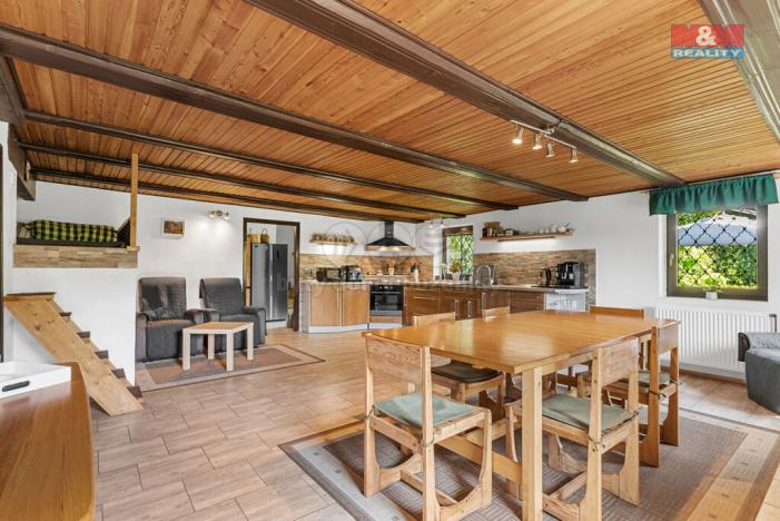 Prodej rodinného domu, Bulovka, 350 m2