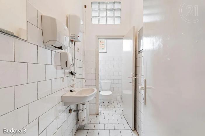 Pronájem kanceláře, Děčín, Košická, 635 m2