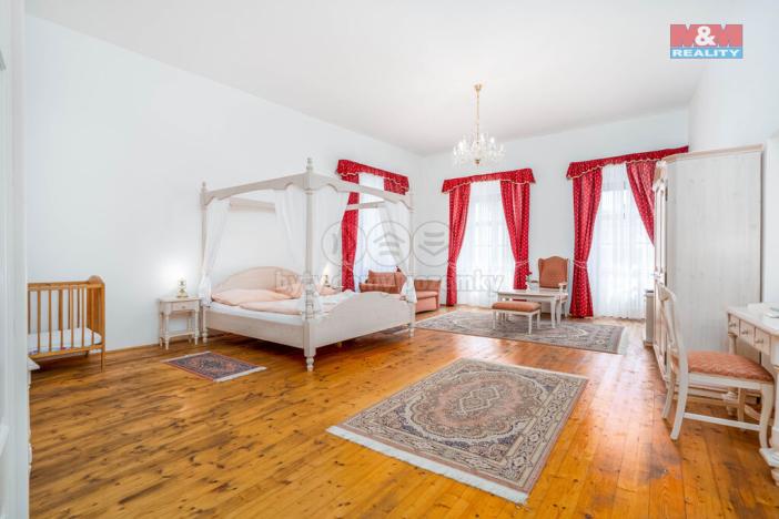 Prodej ubytování, Rožmberk nad Vltavou, 1860 m2