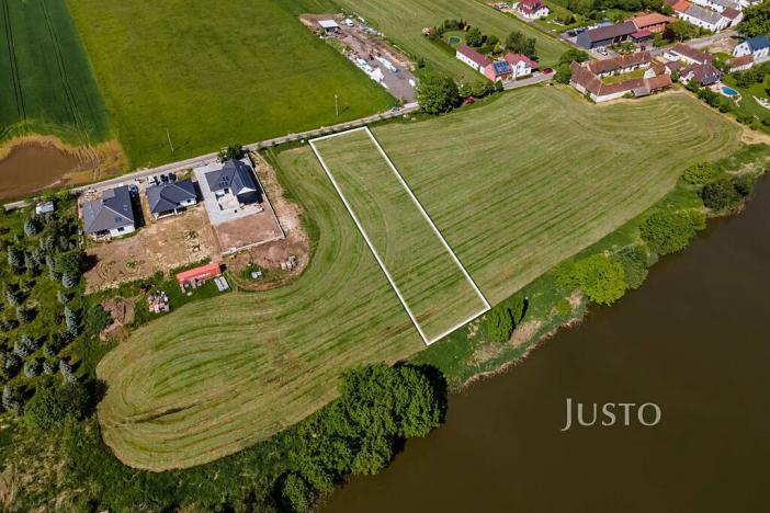 Prodej pozemku pro bydlení, Pištín, 2368 m2