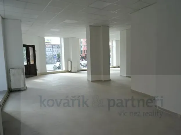 Prodej komerční nemovitosti, Rumburk, Náměstí Lužické, 568 m2