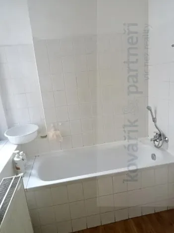 Prodej komerční nemovitosti, Rumburk, Náměstí Lužické, 568 m2