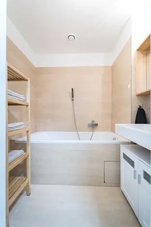 Prodej bytu 3+kk, Praha, Mezitraťová, 65 m2