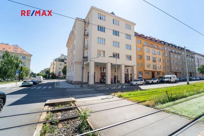 Prodej bytu 4+1, Praha - Bubeneč, Jugoslávských partyzánů, 108 m2