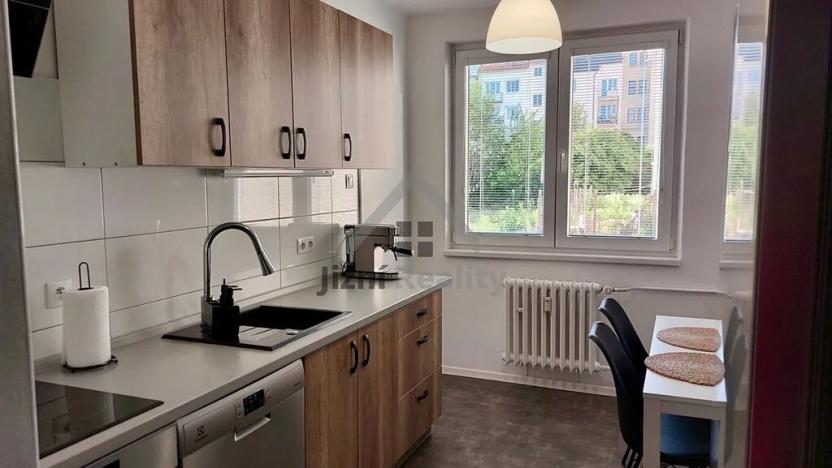 Prodej bytu 3+1, Písek, Preslova, 73 m2