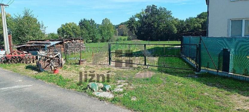 Prodej pozemku pro bydlení, Babice, 663 m2