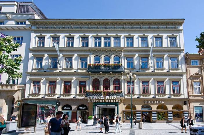 Pronájem obchodního prostoru, Praha - Nové Město, Na příkopě, 77 m2