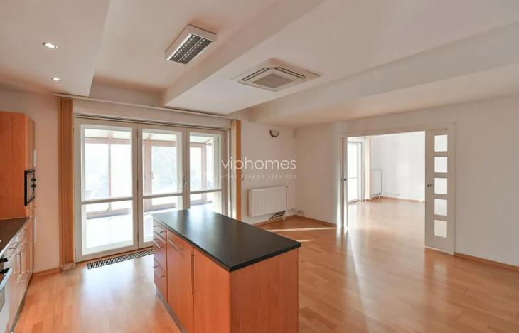 Pronájem bytu 3+1, Praha - Dejvice, Komornická, 120 m2