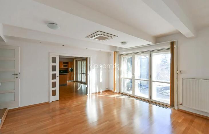 Pronájem bytu 3+1, Praha - Dejvice, Komornická, 120 m2