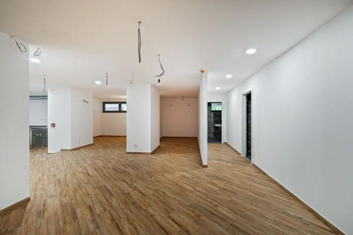 Prodej restaurace, Praha - Žižkov, Olšanská, 352 m2