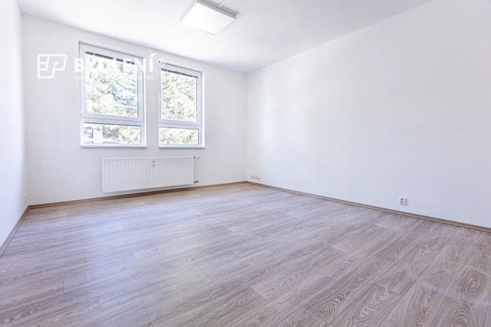 Pronájem kanceláře, Teplice, Tolstého, 2109 m2