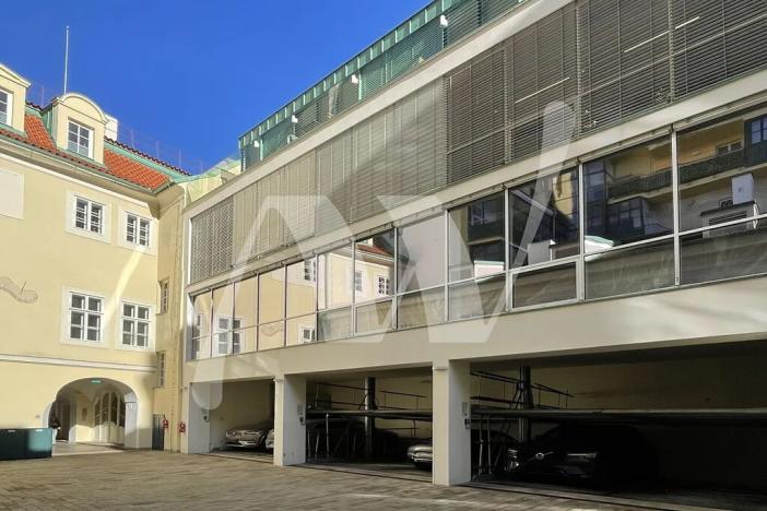 Pronájem kanceláře, Praha - Nové Město, Jindřišská, 203 m2