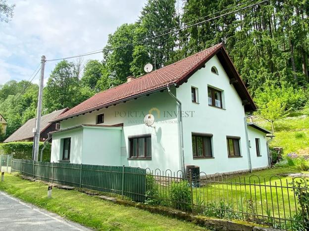 Prodej rodinného domu, Česká Metuje, 221 m2
