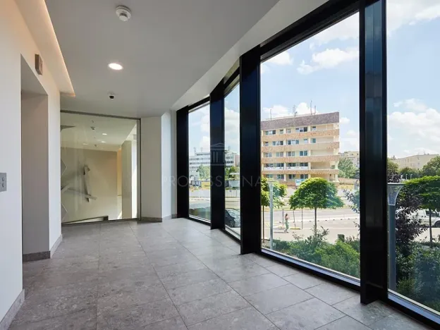 Pronájem obchodního prostoru, Praha - Krč, Na strži, 216 m2