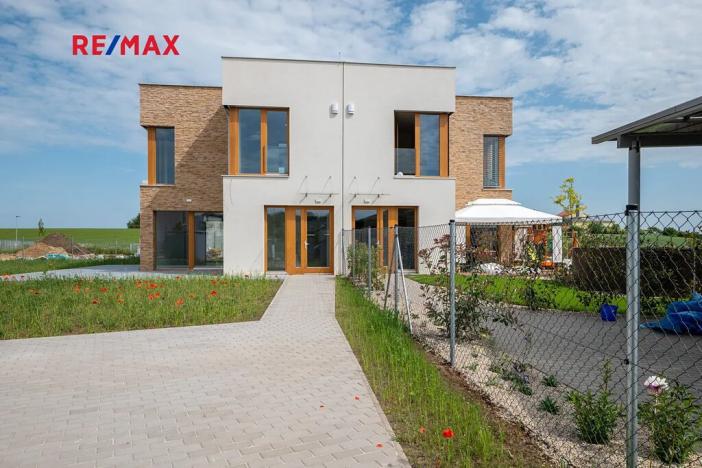 Prodej rodinného domu, Praha - Horní Počernice, Krotitelů, 147 m2