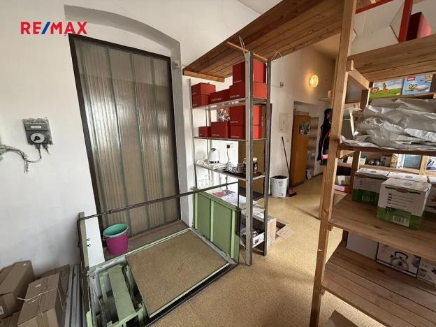 Prodej obchodního prostoru, Doksy, Panská, 300 m2