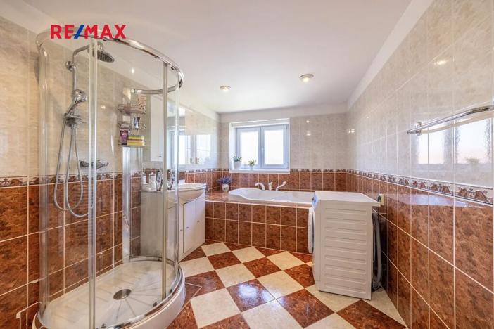 Prodej rodinného domu, Praha - Kunratice, Valcířská, 181 m2