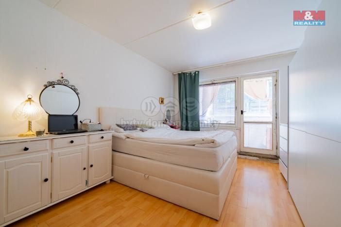 Prodej bytu 3+1, Loket, Sportovní, 76 m2