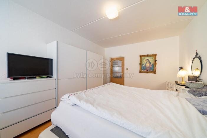 Prodej bytu 3+1, Loket, Sportovní, 76 m2