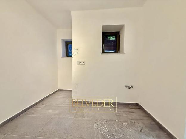 Prodej atypického bytu, Teplice, J. V. Sládka, 134 m2