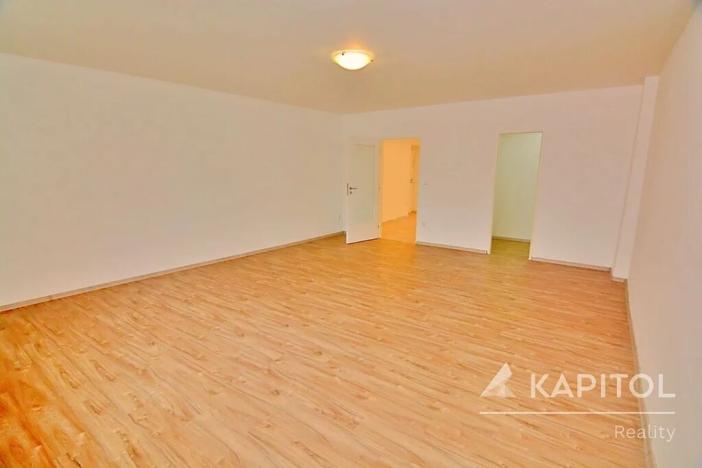 Pronájem bytu 2+kk, Moravská Třebová, nám. T. G. Masaryka, 97 m2