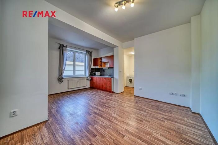 Pronájem bytu 1+kk, Poděbrady, Tyršova, 23 m2
