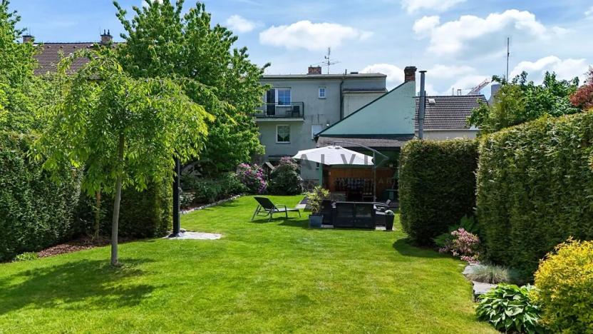 Prodej rodinného domu, České Budějovice, Třebízského, 200 m2