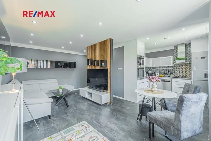 Prodej bytu 2+1, Kladno, Anglická, 51 m2