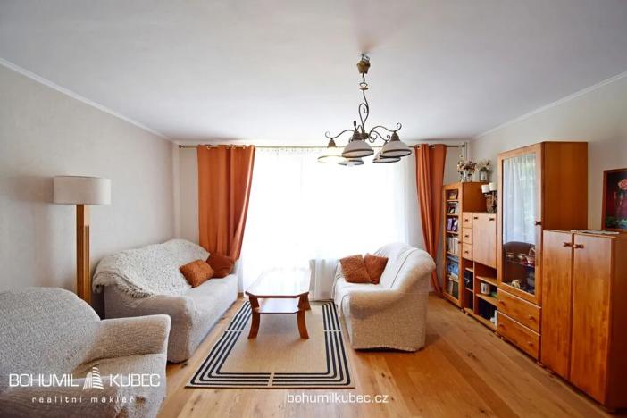 Prodej podílu rodinného domu, Planá nad Lužnicí, U Dubu, 234 m2