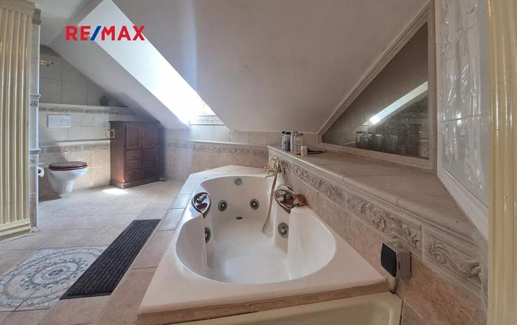 Prodej ubytování, Janůvky, 457 m2