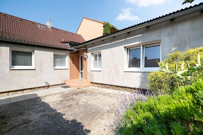 Prodej rodinného domu, Praha - Horní Počernice, Božanovská, 140 m2