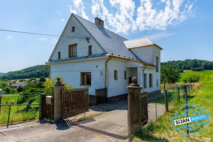 Prodej rodinného domu, Háj ve Slezsku, Slezská, 250 m2