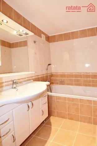 Pronájem bytu 2+1, Chomutov, Kamenný vrch, 58 m2