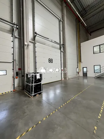 Prodej skladu, Nová Paka, 9000 m2