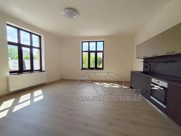 Pronájem bytu 2+kk, České Budějovice, Fráni Šrámka, 53 m2