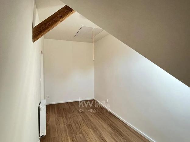 Pronájem bytu 3+kk, Praha - Břevnov, 8. listopadu, 81 m2