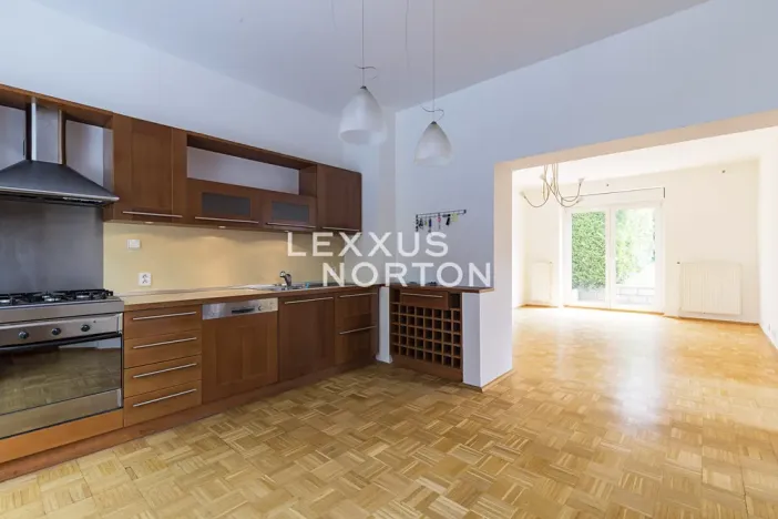 Prodej rodinného domu, Praha - Ruzyně, Huberova, 270 m2