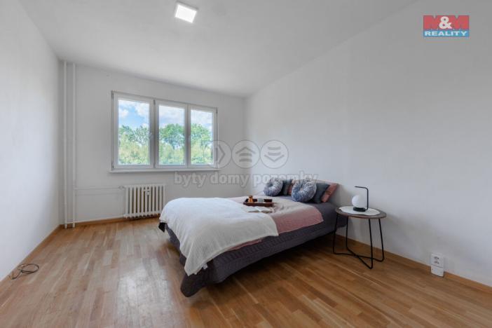 Prodej bytu 3+1, Cheb, 17. listopadu, 67 m2